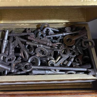 Antique keys sold individually 