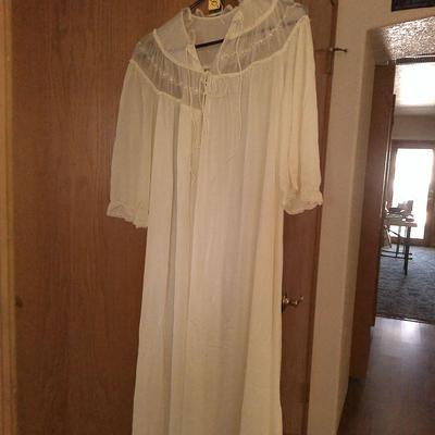 Sale Photo Thumbnail #60