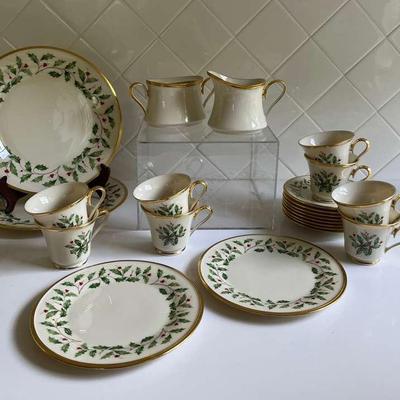 Lenox holiday