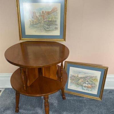 Round table for reading with 2 pictures