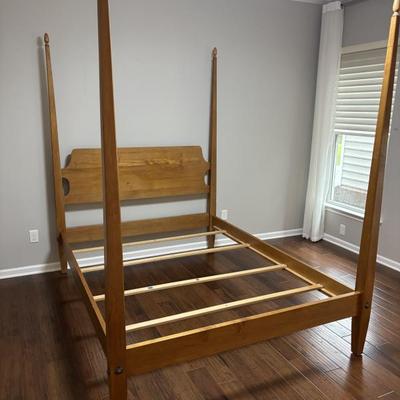 Queen size solid wood bed frame 