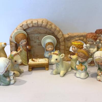 Hallmark – the nativity collection by Mary Hamilton