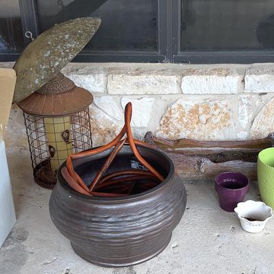 Birdfeeders, Hose Reel Pot, Planters And Table Top Fountain