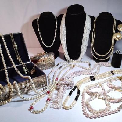 Cultured And Faux Pearls