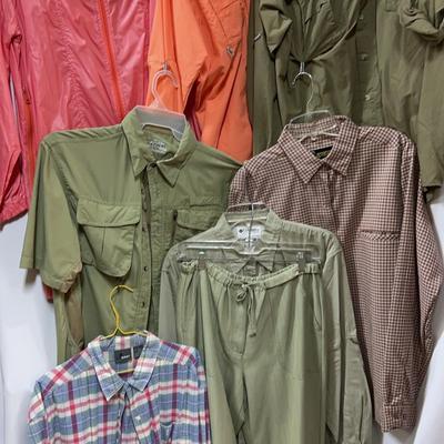 Men’s And Women’s Fishing Shirts Clothing Lot Of men’s and women’s fishing shirts