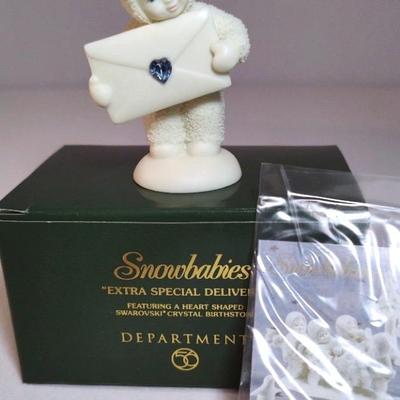 Snowbabies "Extra Special Delivery" With Swarovski Crystal March Birthstone