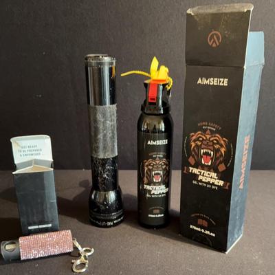 Safety Lot Including Mag-lite Flashlight And Pepper Sprays
