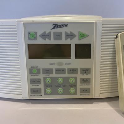 Zenith Stereo CD Clock Radio W/ AM/FM/TV Weather Bands & Remote Control