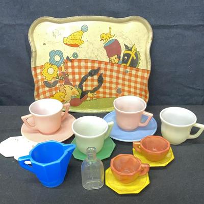 Acro Agate Glass Tea Set