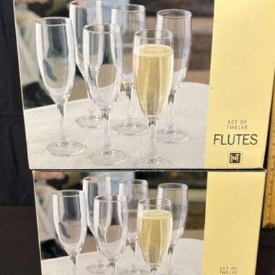 LNT Home Champagne flutes 