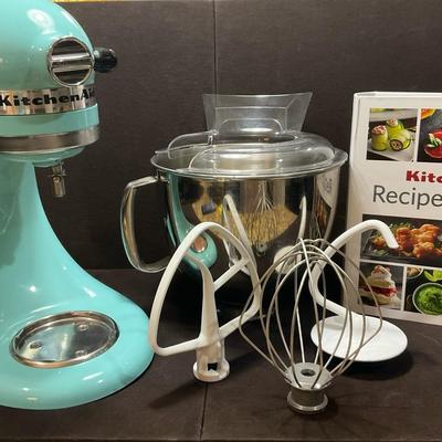 KitchenAid Artisan 5 Qt Stand Mixer