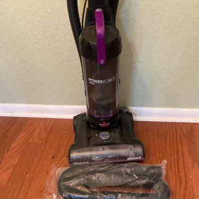 Bissell PowerForce Helix Vacuum