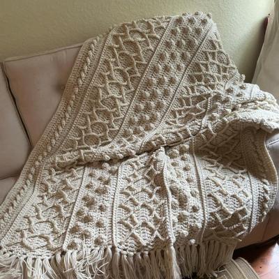 Nubby Crocheted Throw Oatmeal