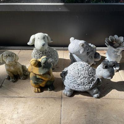 Concrete-Look Garden Friends