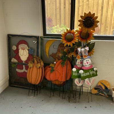 Metal Seasonal Yard Art