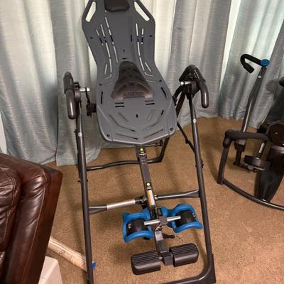 Teeter inversion table