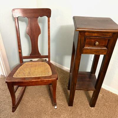 Sm vintage rocker tiny end table