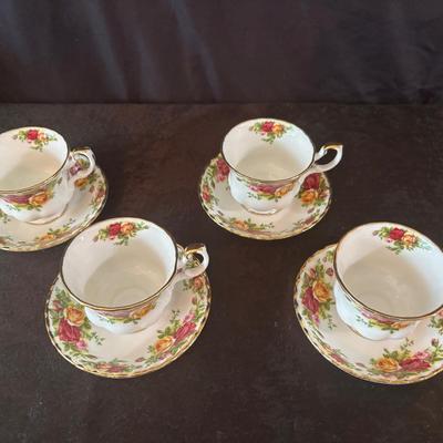 Old Country Roses Teacups