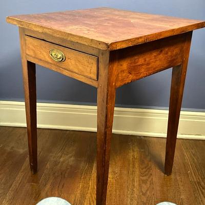 Single Drawer Wooden Nightstand - Brass | Antique (19th c.) Hepplewhite style single drawer wooden nightstand with brass hardware and...