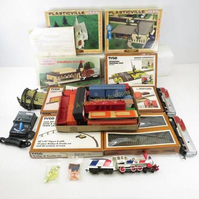 Sale Photo Thumbnail #145