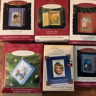 Hallmark Ornaments, Book Collection 