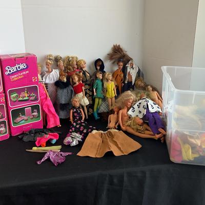  Vintage Barbie Doll And Clothes Lot