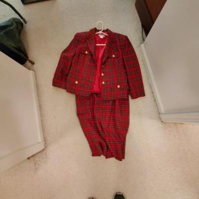 Sale Photo Thumbnail #202