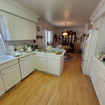 Sale Photo Thumbnail #247