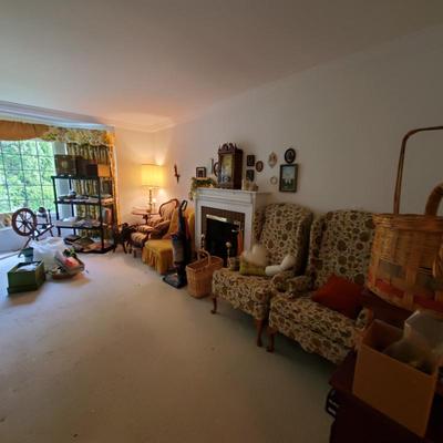 Sale Photo Thumbnail #32