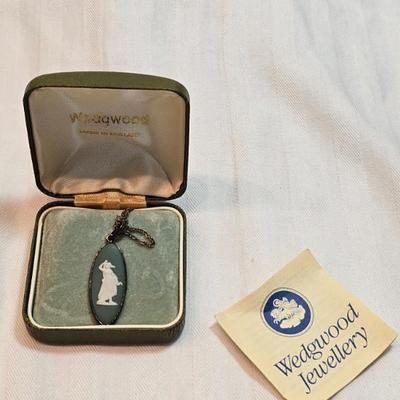 Wedgewood Sterling And Cameo Necklace In The Box...