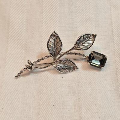 Vintage Van Dell Sterling And Rhinestone Brooch...
