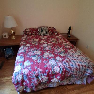 FREE DOUBLE OR QUEEN BED