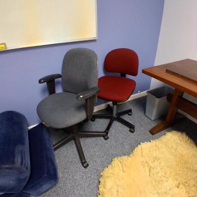 swivel tilt office chairs