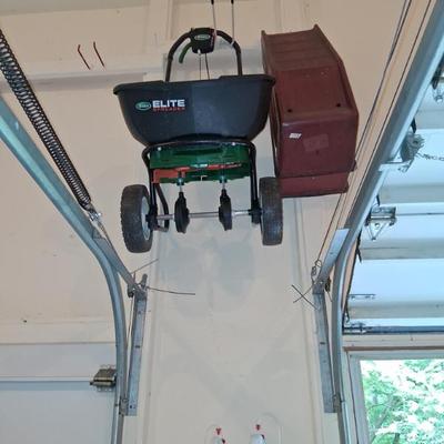 seeder spreader