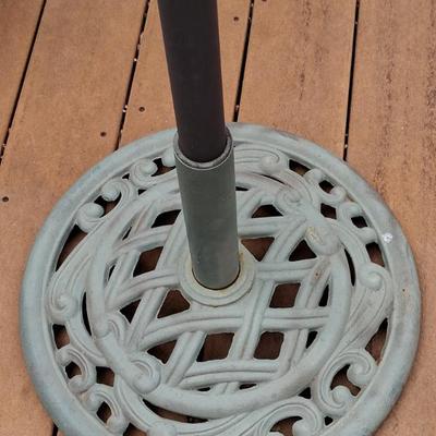 cast aluminum umbrella stand and umbrella