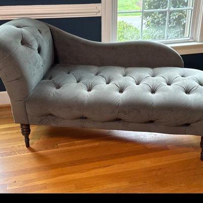 Chaise Lounge