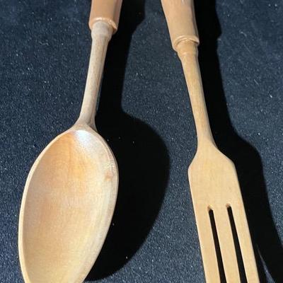 (S460) Wooden Serving Spoon and Fork , Porcelain Handles