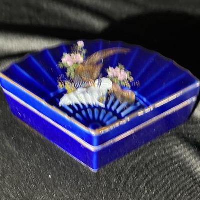 (S408) Vintage MCM Cobalt Blue Porcelain Fan Trinket Dish