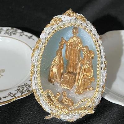 (S444) Vintage Diorama Nativity Egg Ornament/Vtg. French Porcelain Ashtray/Porcelain Saucer W/ Gold