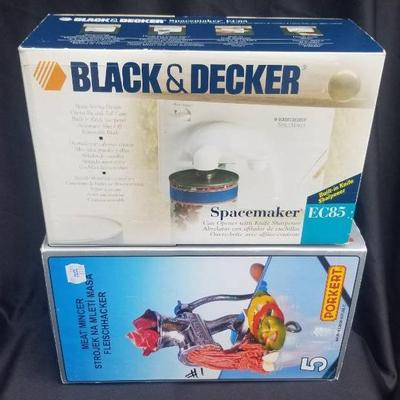 (MDR4030) Black & Decker Space Maker Can Opener And Porkert Meat Grinder 
