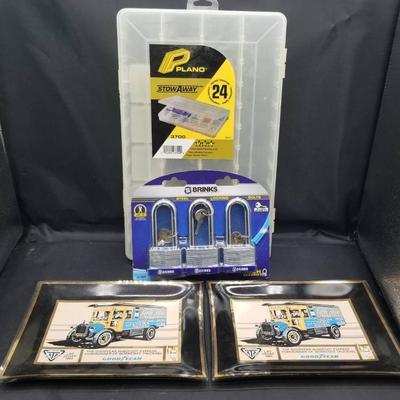 (MDR3088) 1984 Las Vegas Goodyear Tires American Trucking 24k Gold Plates Masterlocks