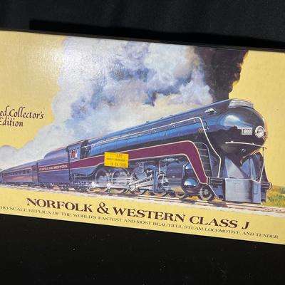 (S455) Norfolk & Western J Class Steam Locomotive