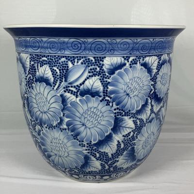 MAITLAND-SMITH Blue & White Planter - Made in Thailand