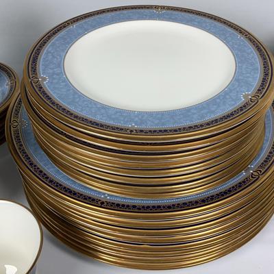 NORITAKE Icon 9784 China Set - 40 Pieces