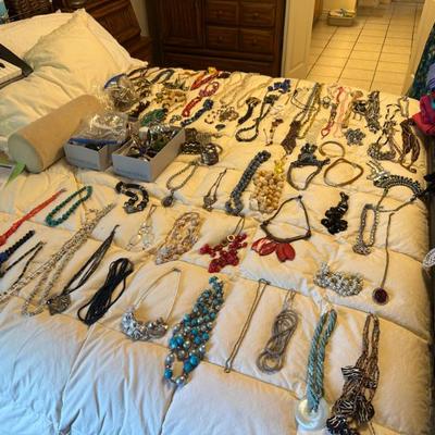 Sale Photo Thumbnail #430