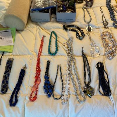 Sale Photo Thumbnail #432