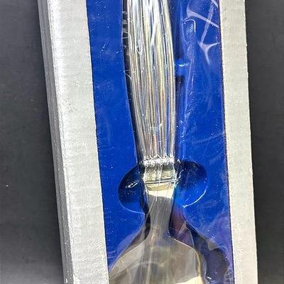 “Wallace Silversmiths” Danish Collection Serving Fork