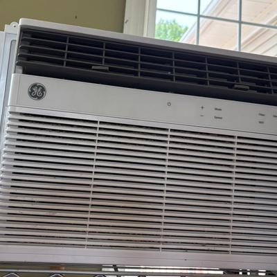 GE 12000 BTU Window Air Unit