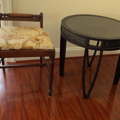 Round Table And Vintage Dressing Table Chair