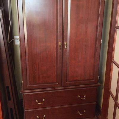 Armoire